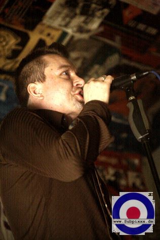 Kolporteure (D) 14. Schuldenberg Geburtstag, Projekt Schuldenberg, Plauen 4. Januar 2008 (4).JPG